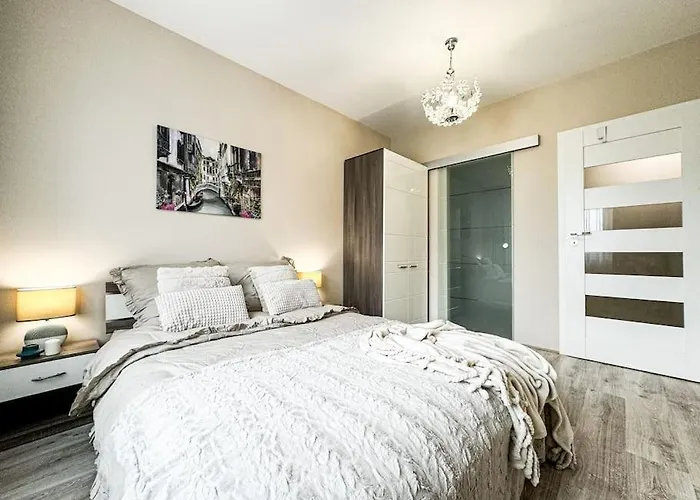 Apartament 201 Sloneczna Klecina